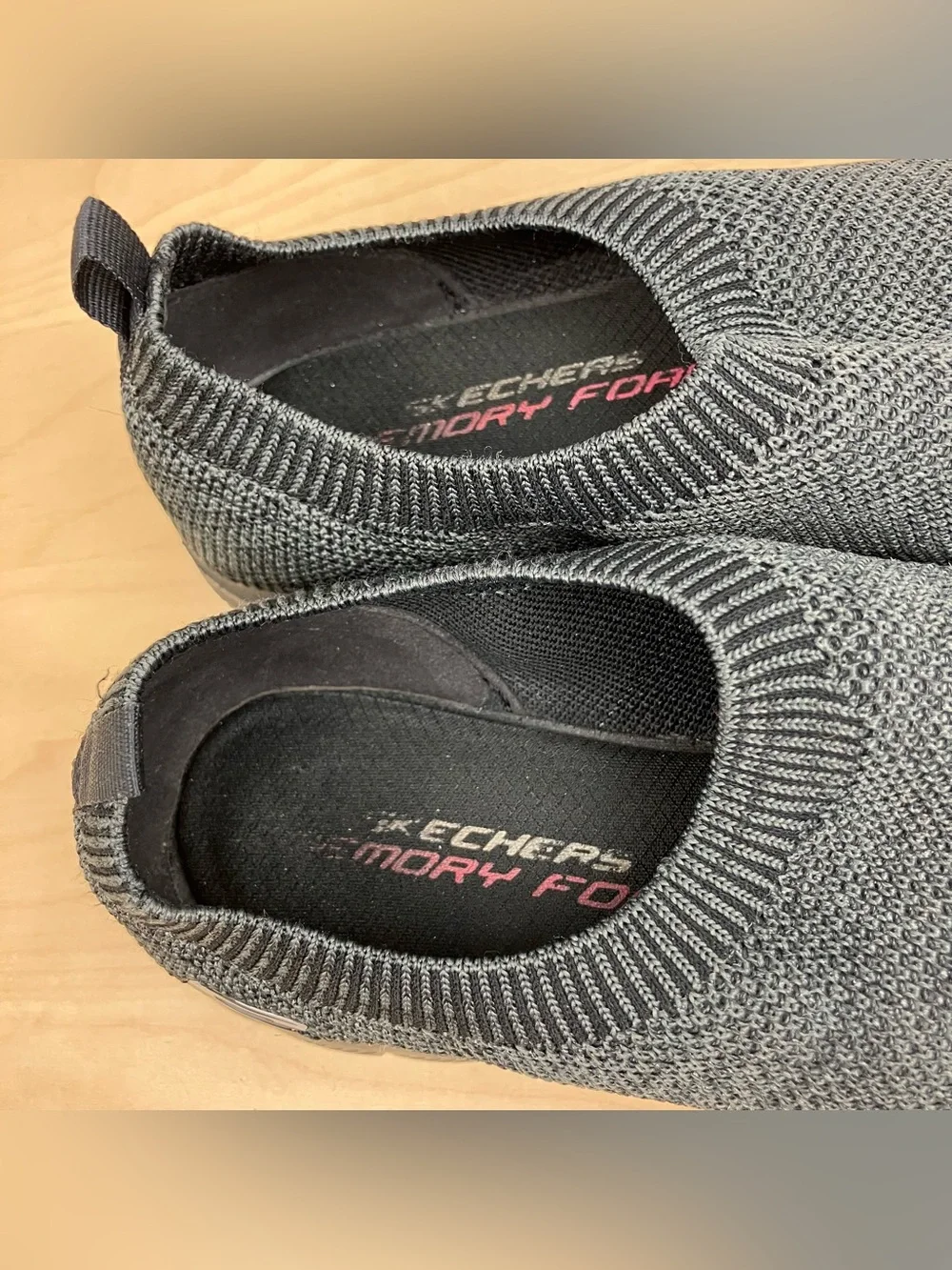 Skechers Women’s Size 7.5 Dual Lite Black Gray Casual Slip On Walking Shoes